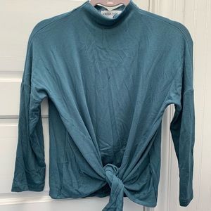 Long sleeved turtle neck too